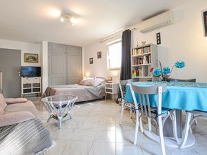 23722285-Ferienwohnung-3-Fréjus-300x225-1