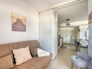 23839984-Ferienwohnung-4-Fréjus-300x225-4