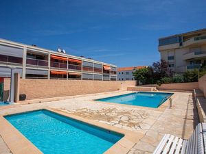 23296723-Ferienwohnung-2-Frejus-300x225-4