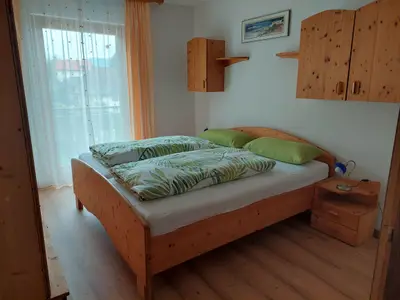 Schlafzimmer 2