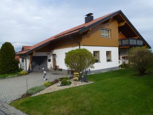 23125487-Ferienwohnung-5-Freyung-300x225-0