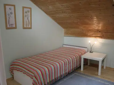 Schlafzimmer 1 Dach