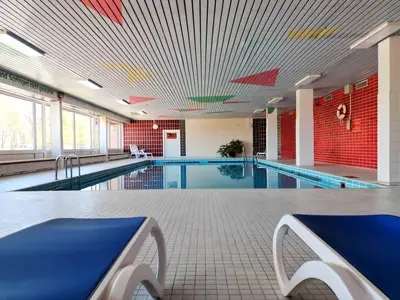 PoolOfHouse