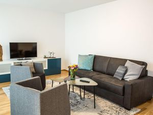 23325388-Ferienwohnung-6-Friedrichshafen-300x225-4