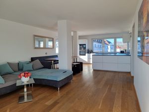 Ferienwohnung für 8 Personen (119 m²) in Friedrichshafen