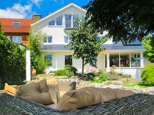 Ferienwohnung für 6 Personen (88 m²) in Friedrichshafen