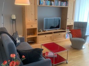 24035629-Ferienwohnung-4-Friedrichshafen-300x225-2