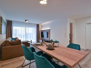 23956368-Ferienwohnung-2-Friedrichshafen-300x225-3