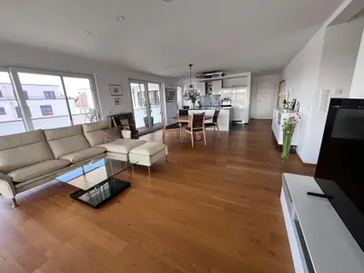 Ferienwohnung für 6 Personen (120 m²) in Friedrichshafen 1/10