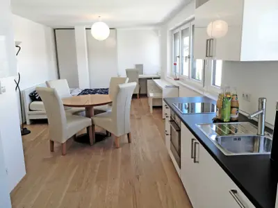 Ferienwohnung für 2 Personen (33 m²) in Friedrichshafen 1/6