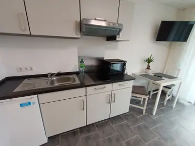 Ferienwohnung für 3 Personen (25 m²) in Friedrichshafen 3/8