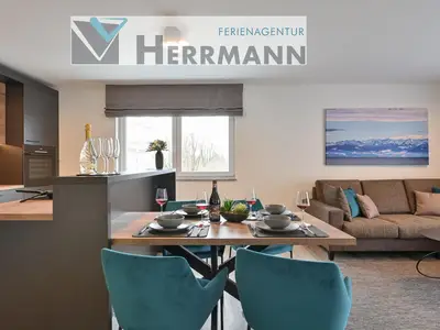 Ferienwohnung für 4 Personen (95 m²) in Friedrichshafen 1/10