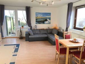 21682883-Ferienwohnung-3-Friedrichskoog-300x225-3