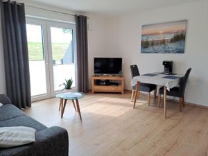 24009857-Ferienwohnung-2-Friedrichskoog-300x225-3