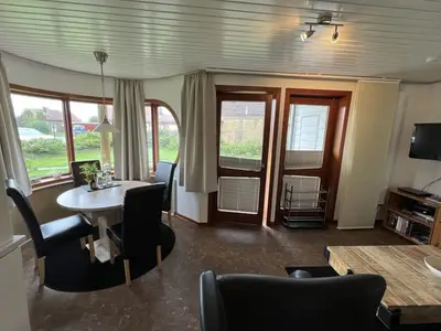 Ferienwohnung für 2 Personen (45 m²) in Friedrichskoog 6/10