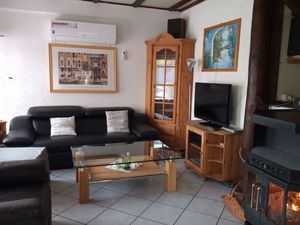 23948790-Ferienwohnung-6-Frielendorf-300x225-1