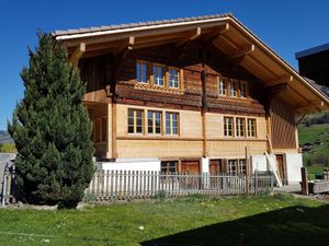 23444842-Ferienwohnung-4-Frutigen-300x225-4