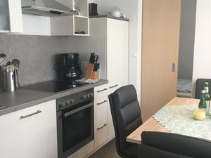 24035011-Ferienwohnung-4-Fügen-300x225-3