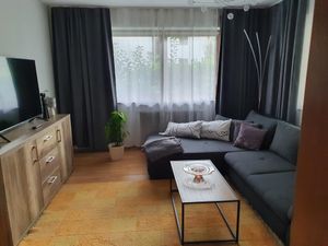 24035018-Ferienwohnung-4-Fügen-300x225-1