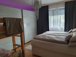 24035018-Ferienwohnung-4-Fügen-300x225-3