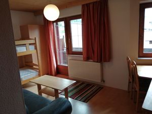 24035147-Ferienwohnung-4-Fügen-300x225-2