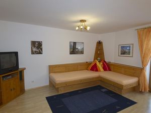 24035285-Ferienwohnung-6-Fügen-300x225-3