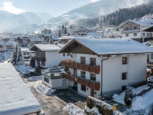 24035422-Ferienwohnung-5-Fügen-300x225-1