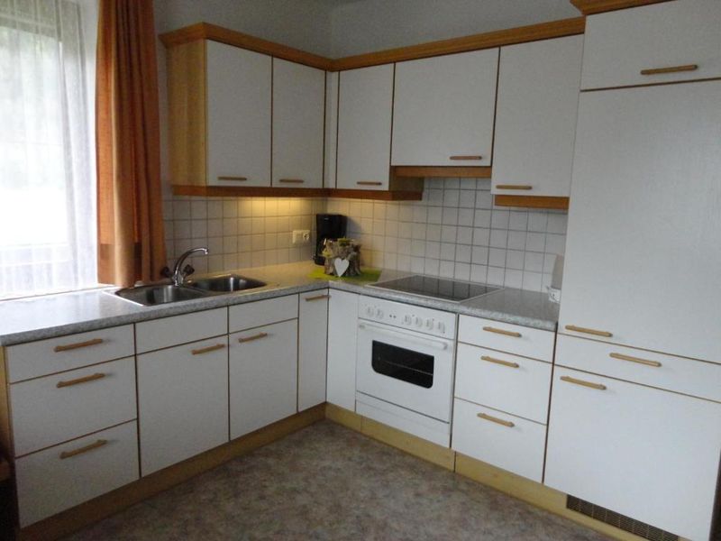 24035433-Ferienwohnung-6-Fügen-800x600-2