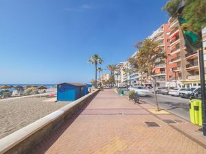 19293602-Ferienwohnung-4-Fuengirola-300x225-3