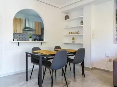 DiningRoom