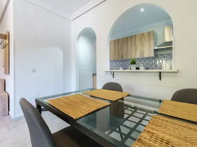 DiningRoom