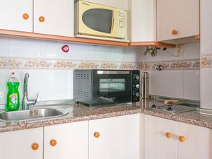 23748101-Ferienwohnung-4-Fuengirola-300x225-3