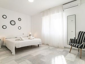 24037667-Ferienwohnung-4-Fuengirola-300x225-5