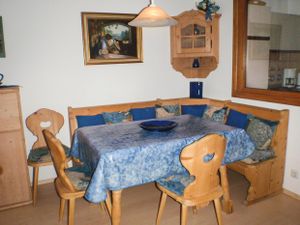 22427209-Ferienwohnung-2-Füssen-300x225-3