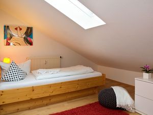 23884712-Ferienwohnung-4-Füssen-300x225-4