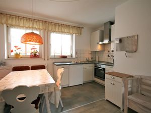 23884717-Ferienwohnung-4-Füssen-300x225-2