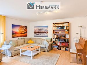 23884760-Ferienwohnung-2-Füssen-300x225-0