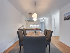 23886970-Ferienwohnung-4-Füssen-300x225-4