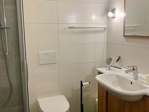 23884715-Ferienwohnung-4-Füssen-300x225-5