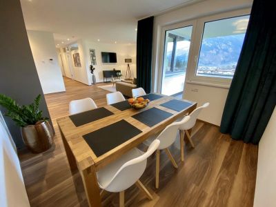 Zillertal-Fuegen-The-View-Ferienwohnung-Ahorn-Esst