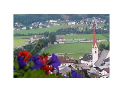 herrliche Aussicht auf die Zillertaler Bergwelt_