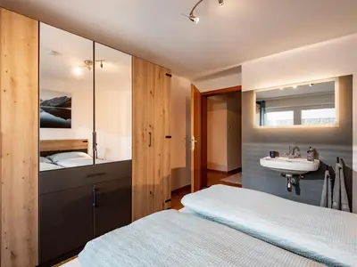 Ferienwohnung_Pulverer_Rosenweg_41_Fuegen_Schlafzi