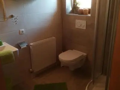 Zillertal_Wiesenhof_Ferienwohnung Lisa_Badezimmer_