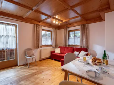 Appartement_Zeunerhof_Hauptstrasse_50_Fuegen_Appar
