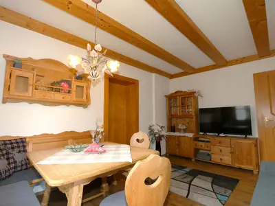 DiningRoom