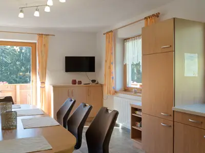 DiningRoom