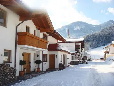Hausansicht Winter