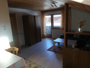 22606969-Ferienwohnung-4-Fulpmes-300x225-5