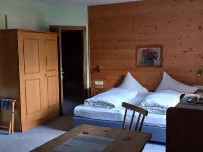 App 101/102 Schlafzimmer 2
