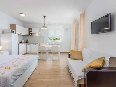 Ferienwohnung für 2 Personen (30 m²) in Funtana 1/10